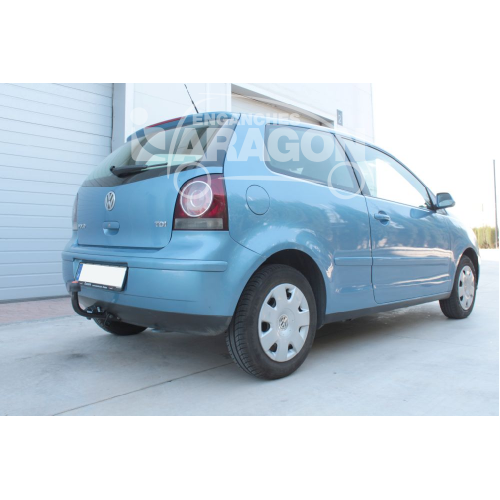 Фаркоп ARAGON на VOLKSWAGEN Polo 2001–2005  Арт. E6704EA 