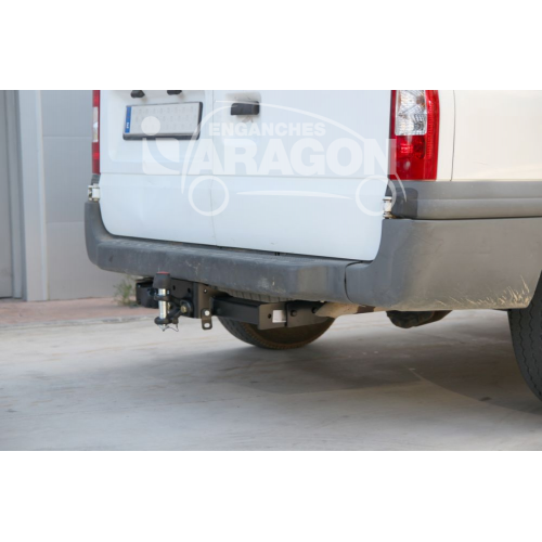 Фаркоп ARAGON на FORD Tourneo 2000–2006  Арт. E2005CG 