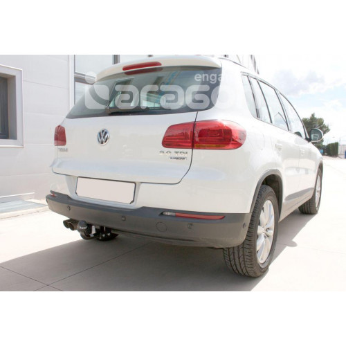 Фаркоп ARAGON на VOLKSWAGEN Tiguan 2007 - 2016  Арт. E6711BA 