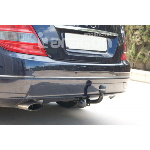 Фаркоп ARAGON на MERCEDES C-class 2007–2014  Арт. E4112CA (S204 и W204 седан)