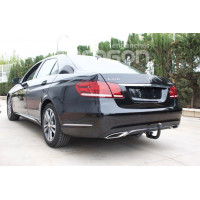 Фаркоп ARAGON на MERCEDES E-class 2009–2016  Арт. E4115CA (W212 седан)
