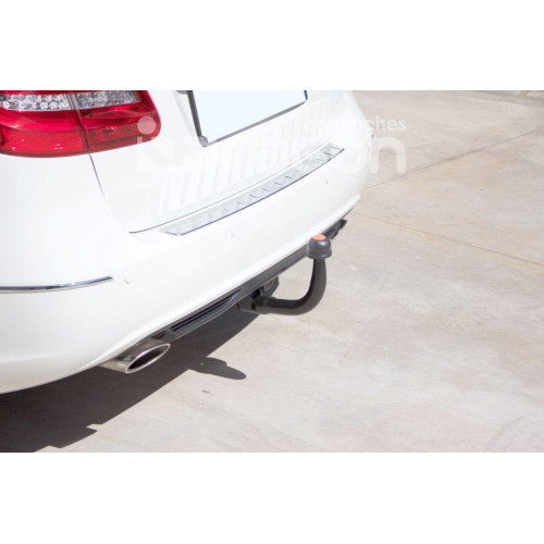 Фаркоп ARAGON на MERCEDES B-class 2011–2014  Арт. E4122BV (W246)