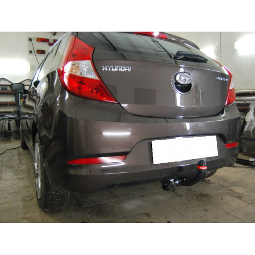 Фаркоп BOSAL (ORIS) на HYUNDAI Solaris 2014–2017 Арт. 4260-A (седан, хетчбэк)